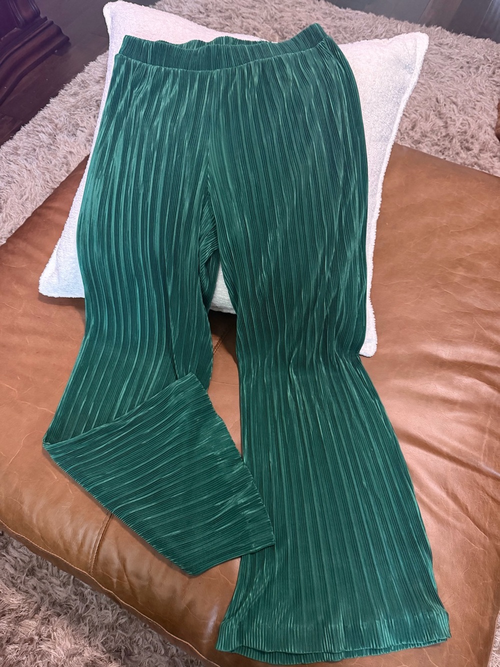 Zara Forest Green Pleated Wide-Leg Pants